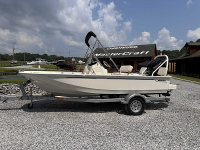 2025 Boston Whaler 170 Montauk
