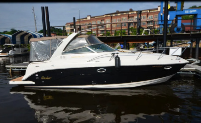 2005 Rinker Fiesta Vee 300