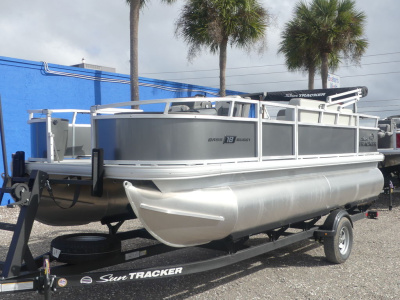 2026 Sun Tracker Bass Buggy® 18 DLX