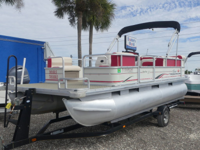 2007 Sun Tracker PARTY BARGE 20