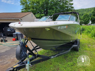 2016 Regal 22 Fasdeck