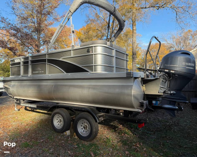 2022 Bennington SX20