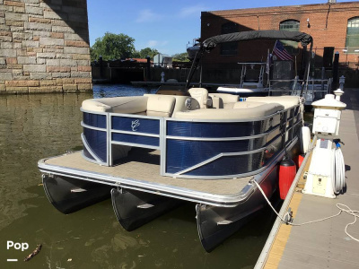 2023 Cypress Cay 232 Seabreeze