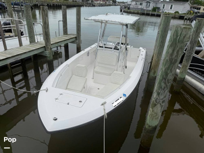 2024 Aquasport 220 CC