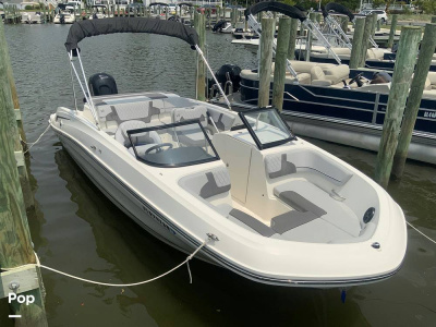 2022 Bayliner VR6 OB
