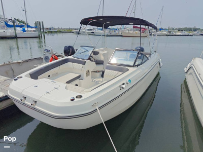 2023 Bayliner DX2200