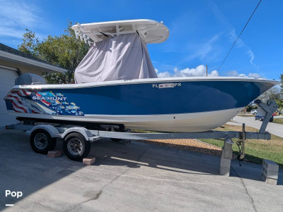 2015 Sea Hunt Ultra 211