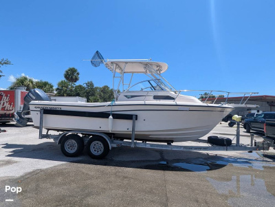 2000 Grady White Seafarer 228