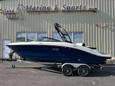 2025 Sea Ray SPX 210