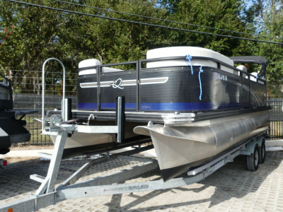 2024 Qwest E CLASS RLS 818