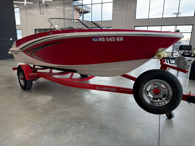 2016 Glastron GT 185