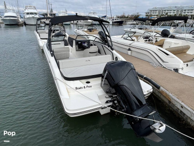 2025 Sea Ray SPX 210 OB