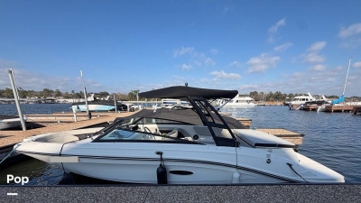 2022 Sea Ray SPX 230