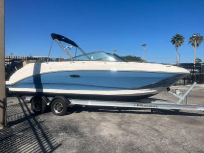 2023 Sea Ray SDX 250