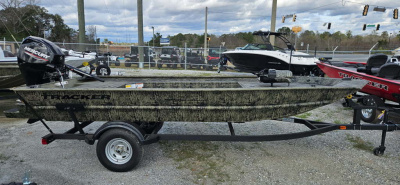 2026 Tracker T1654SP JON 26