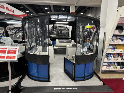 2025 SunChaser Geneva 22 Voyager