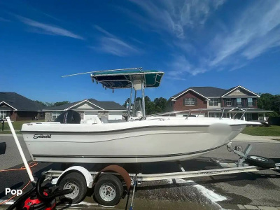 2000 Seaswirl 2100CC Striper