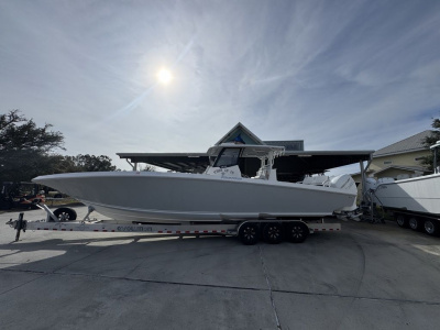 2023 Fountain BLUEWATER