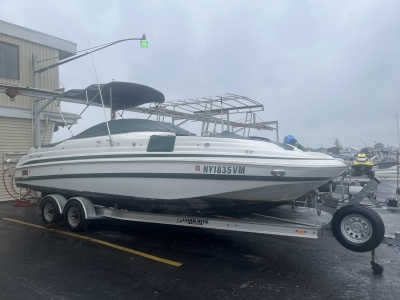 1999 Chris Craft 262 SPORT DECK