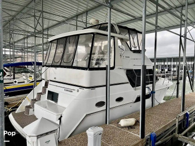 2001 Carver 356 Aft Cabin
