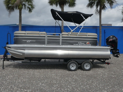 2025 Sun Tracker Party Barge® 20 DLX