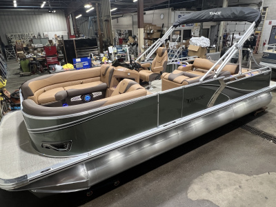 2026 Tahoe LTZ 2385 Swingback (VRB) Tritoon & Honda 4-Stroke EFI