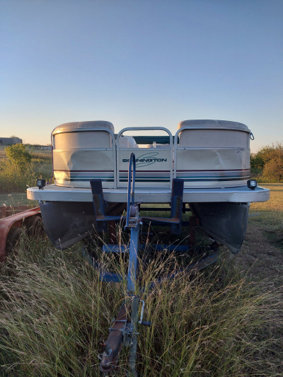 1994 Bennington 2250 RL