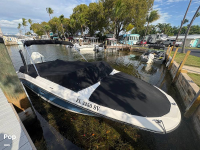 2021 Sea Ray SPX 210 OB