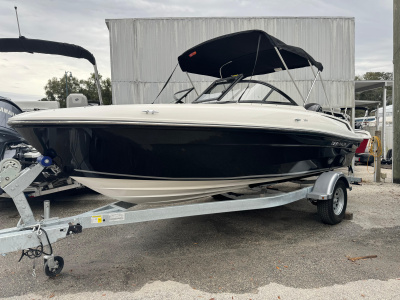 2026 Bayliner VR4 Bowrider OB