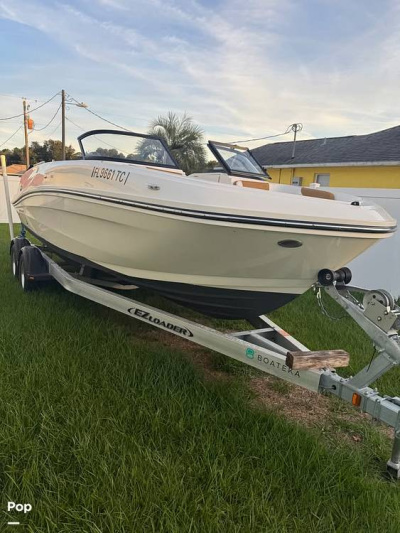 2022 Bayliner vr6
