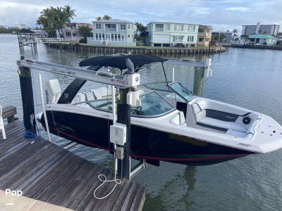 2017 Regal 23 OBX