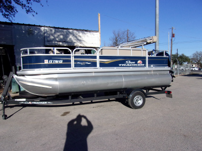 2023 Sun Tracker Bass Buggy 18 DLX