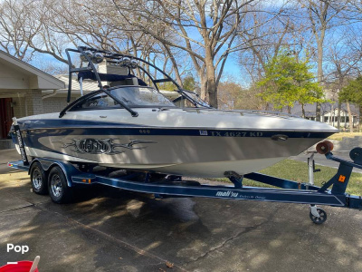 2004 Malibu Wakesetter XTI