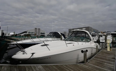 2009 Sea Ray Sundancer 330