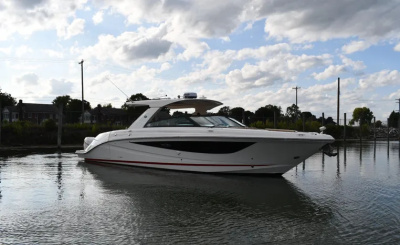 2020 Sea Ray SLX 400 Outboard