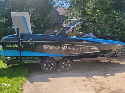 2013 Malibu 24mxz Wakesetter