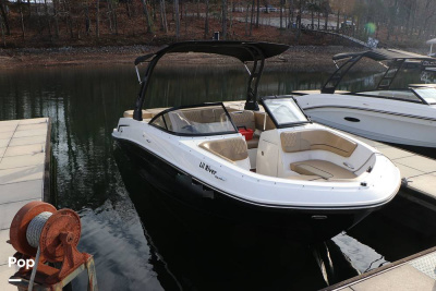 2023 Bayliner VR5