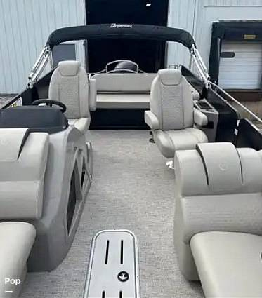 2022 Premier 230 Sunsation