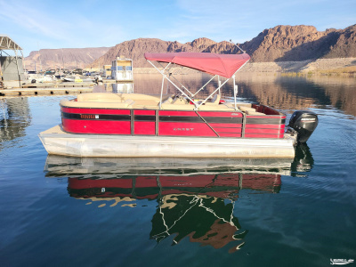 2022 Crest 220 Classic Fish