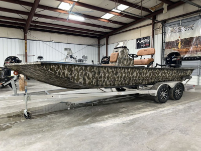 2026 Avid Boats 22 Rogue CC