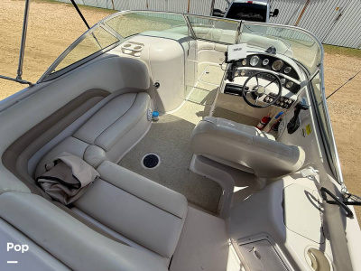 2002 Hurricane 217SD