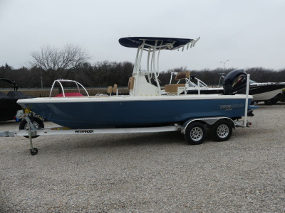 2025 Pathfinder  2200 TRS