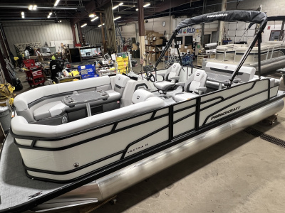 2026 Princecraft Vectra 23 RL SS Swingback Pontoon & Mercury 4-Stroke EFI