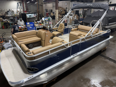 2026 Tahoe Sport 2180 Swingback (VRB) & Honda 4-Stroke EFI