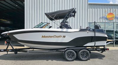 2026 Mastercraft Xt22