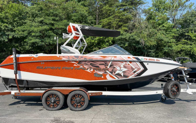 2015 Nautique G23
