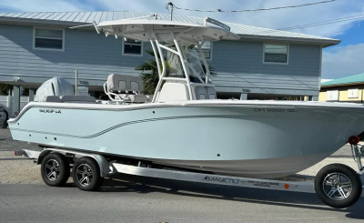 2023 Sea Fox 248 Commander