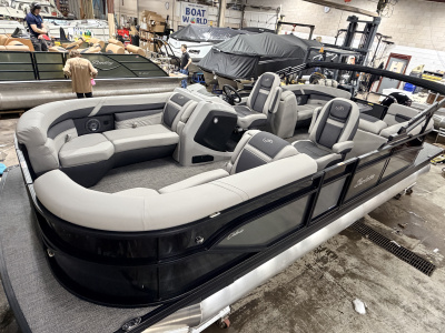 2025 Barletta Cabrio 22QC Pontoon