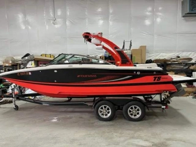 2016 Four Winns TS 222