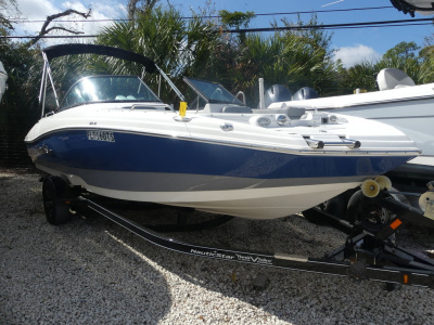 2022 Nautic Star 203 DC